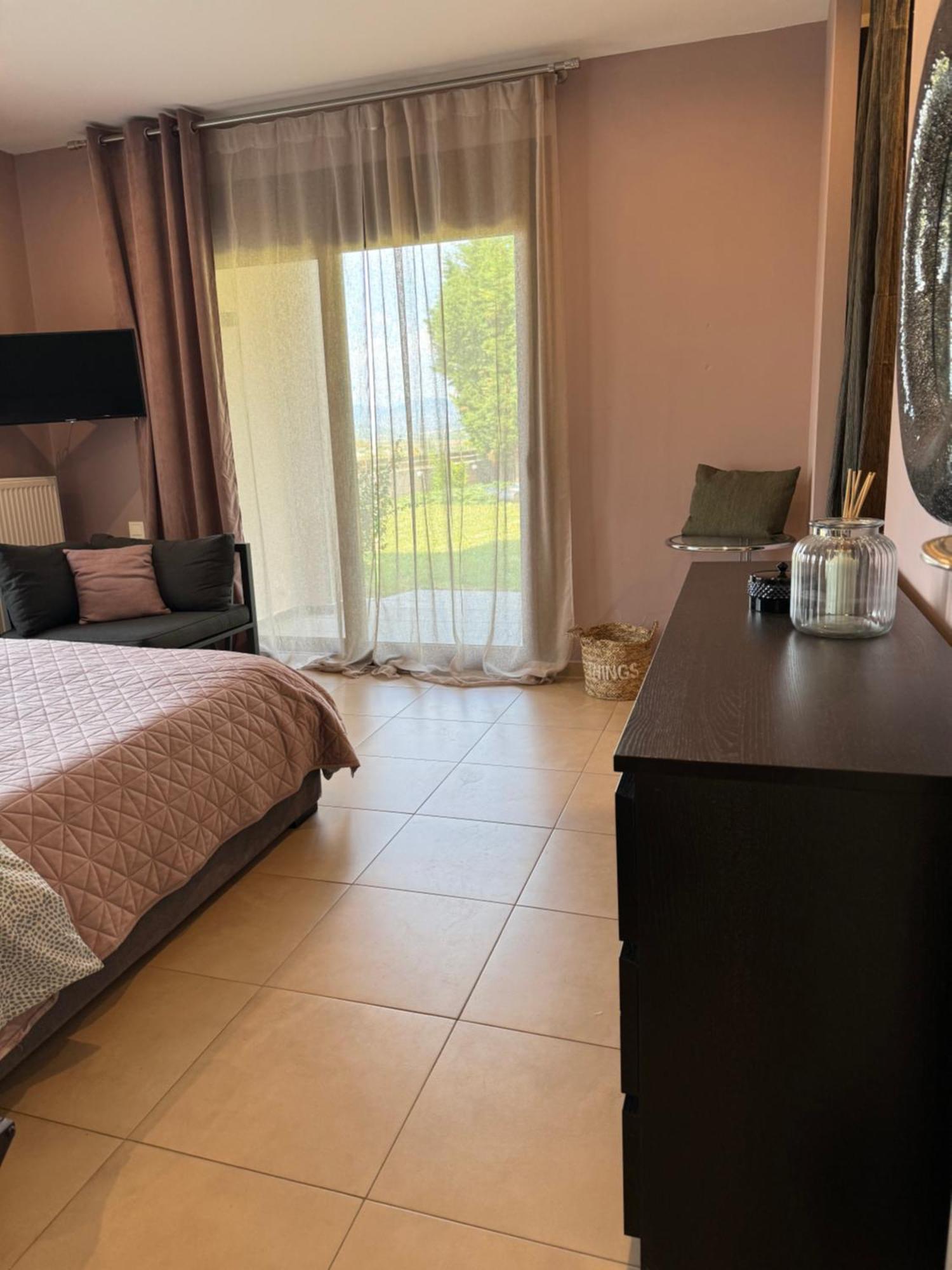 Casagreek Komotini Bed & Breakfast エクステリア 写真